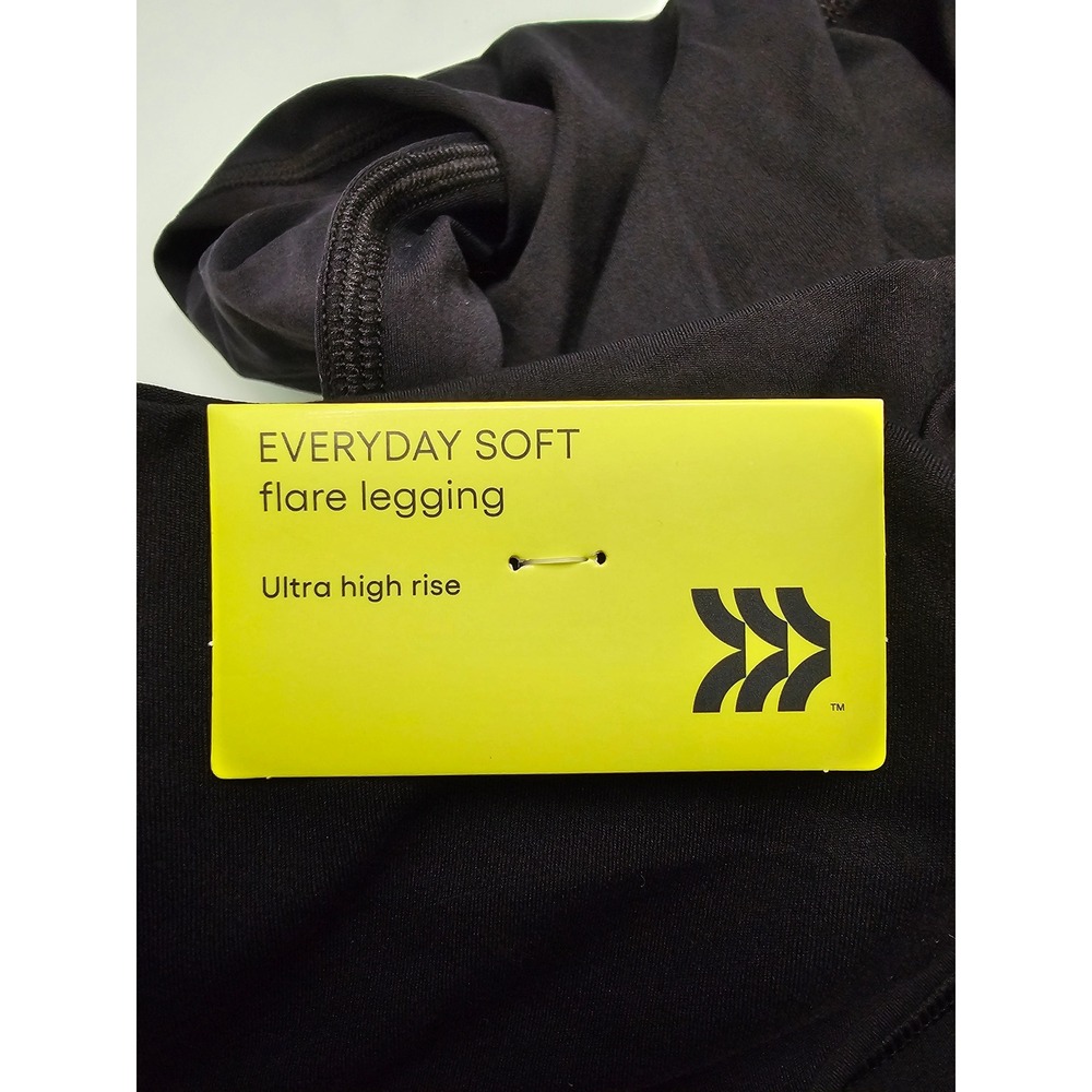 all in motion Black Flare Leggings - Picture 4 of 6